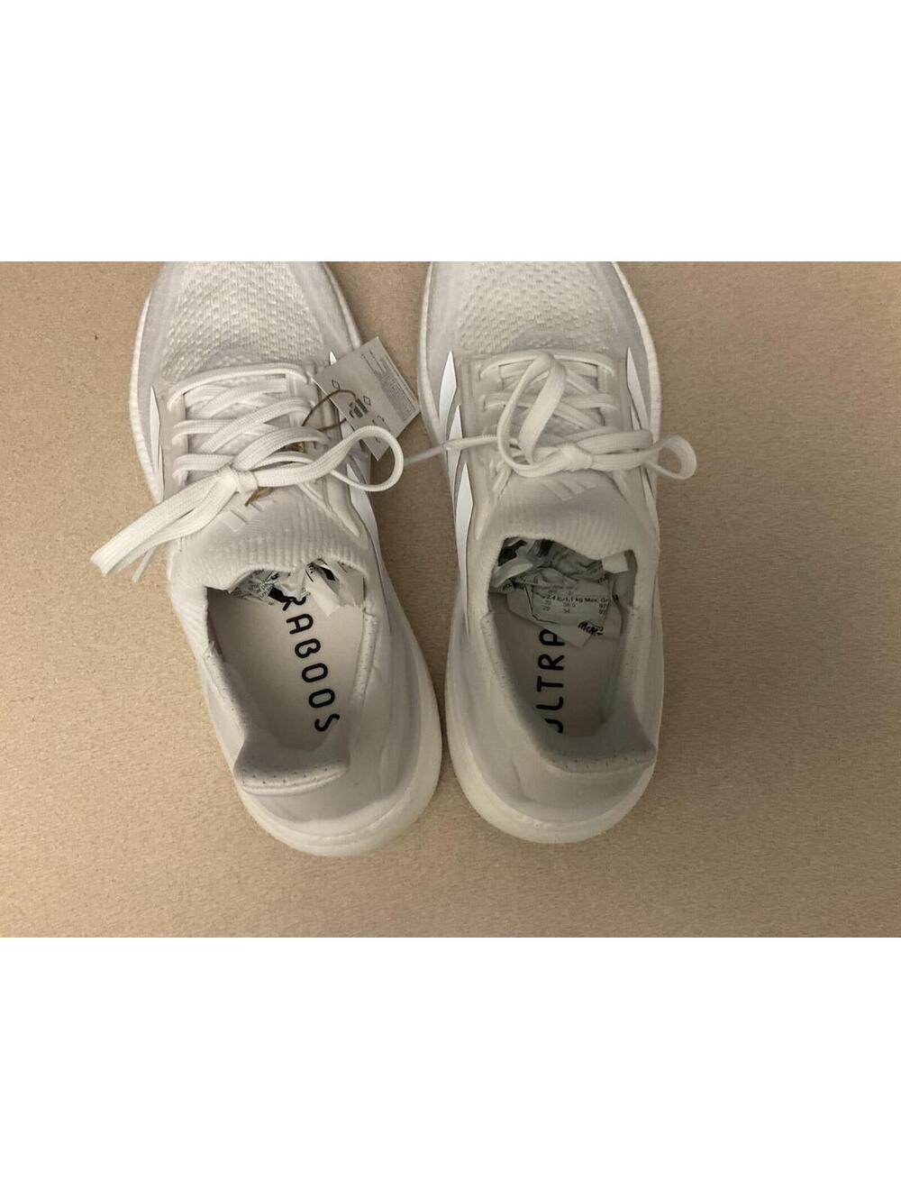 New! Womens Adidas Ultraboost 5X White Running Shoes. Size 6.5. Awesome Shoes!!! - Picture 8 of 9